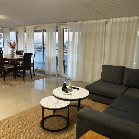 η βεράντα * 테살로니키