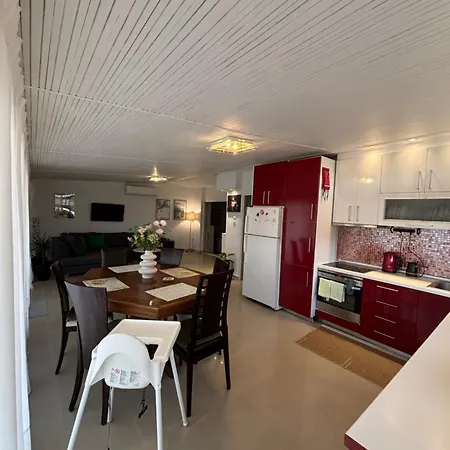 아파트 η βεράντα *