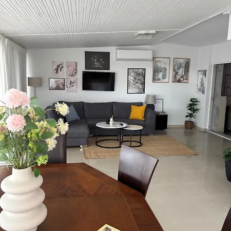 Apartmán η βεράντα *