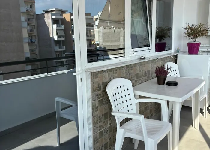 η βεράντα Salonicco